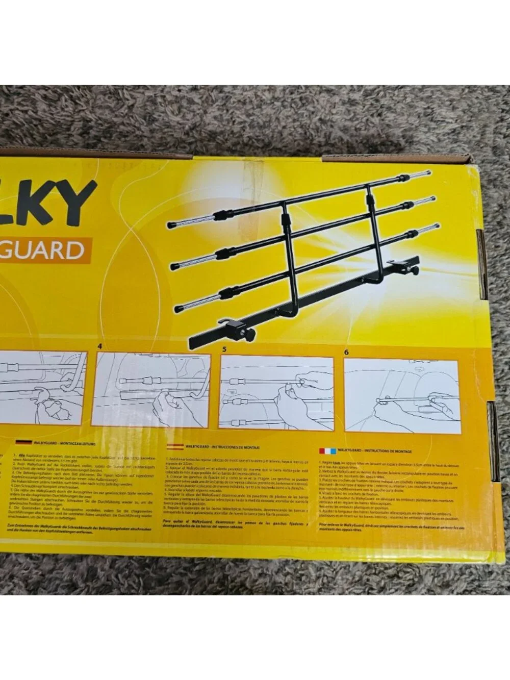 Walky Guard Universal Pet Barrier For Rear-Seat Headrests OPEN BOX